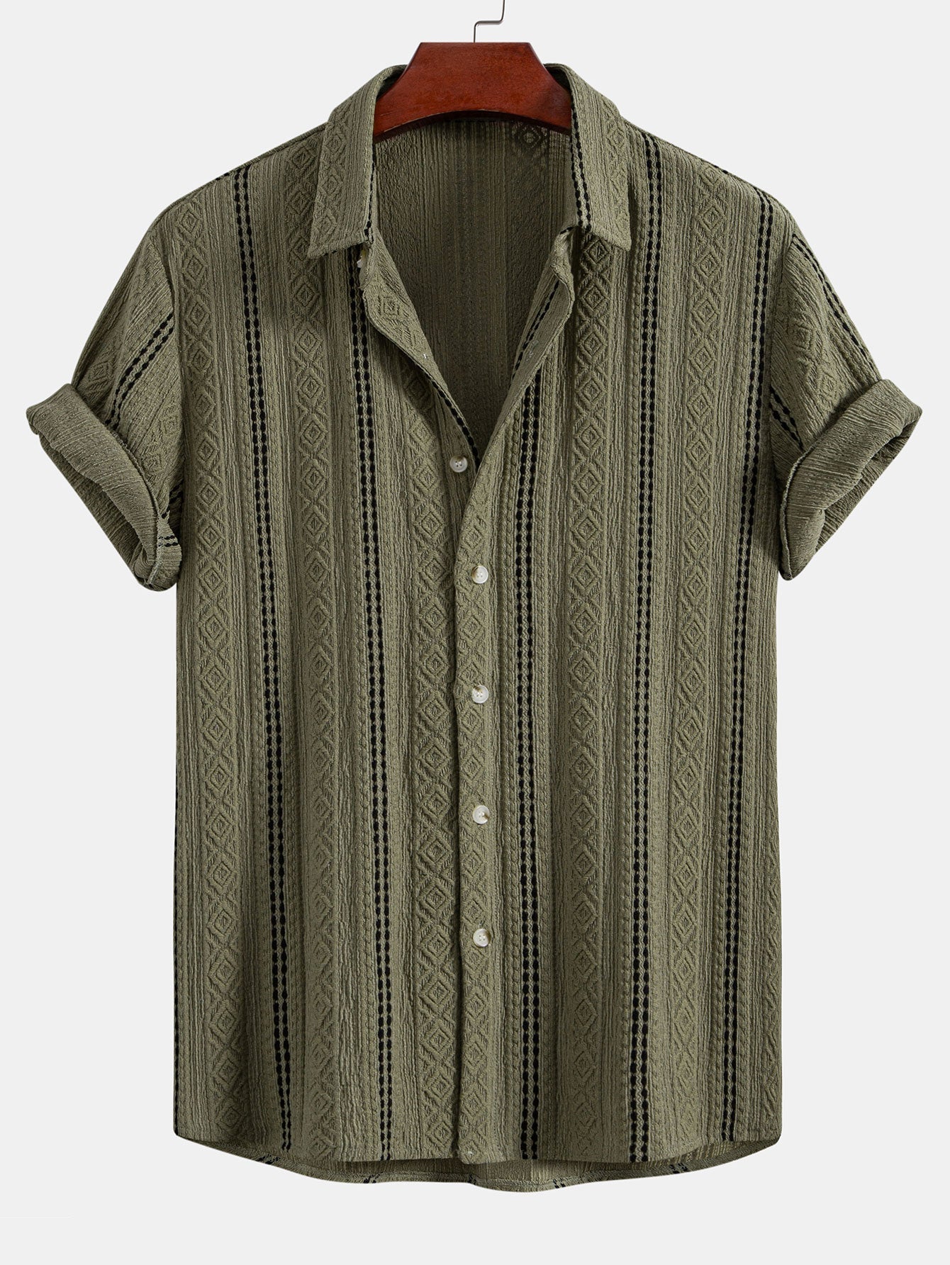 Setti: geometrinen jacquard-nappipaita ja kreppipintaiset shortsit