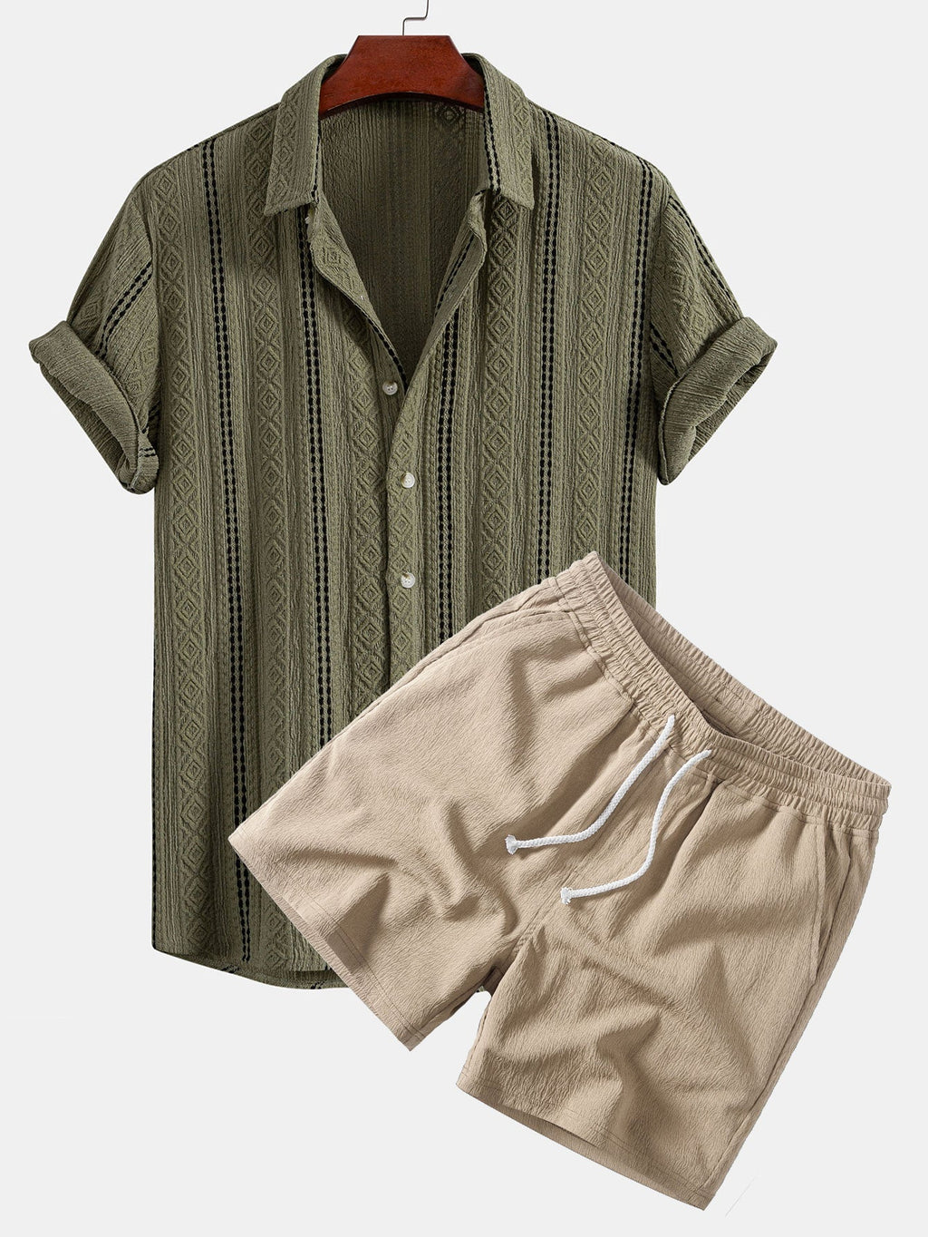 Setti: geometrinen jacquard-nappipaita ja kreppipintaiset shortsit