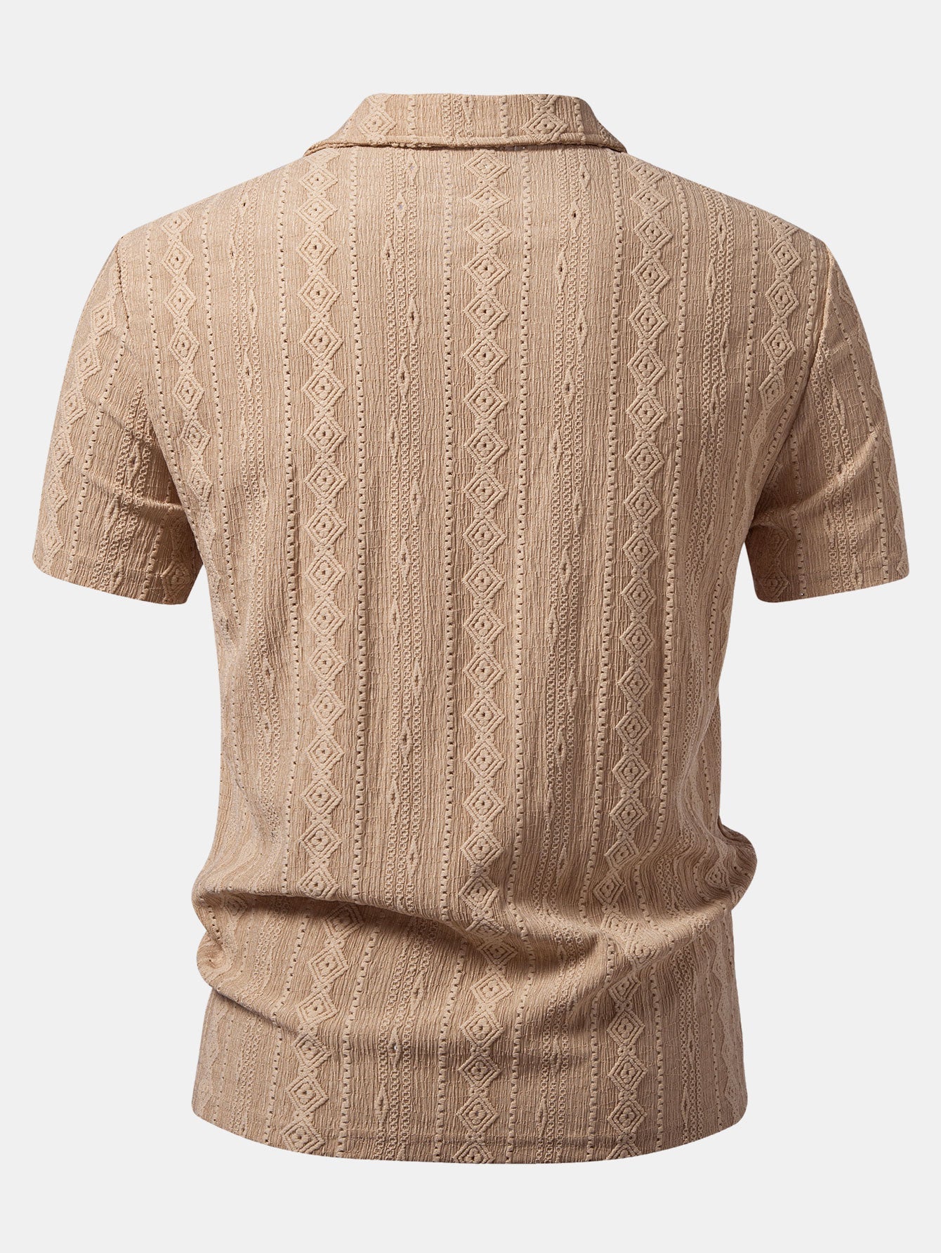 Geometrinen jacquard-pikeepaita