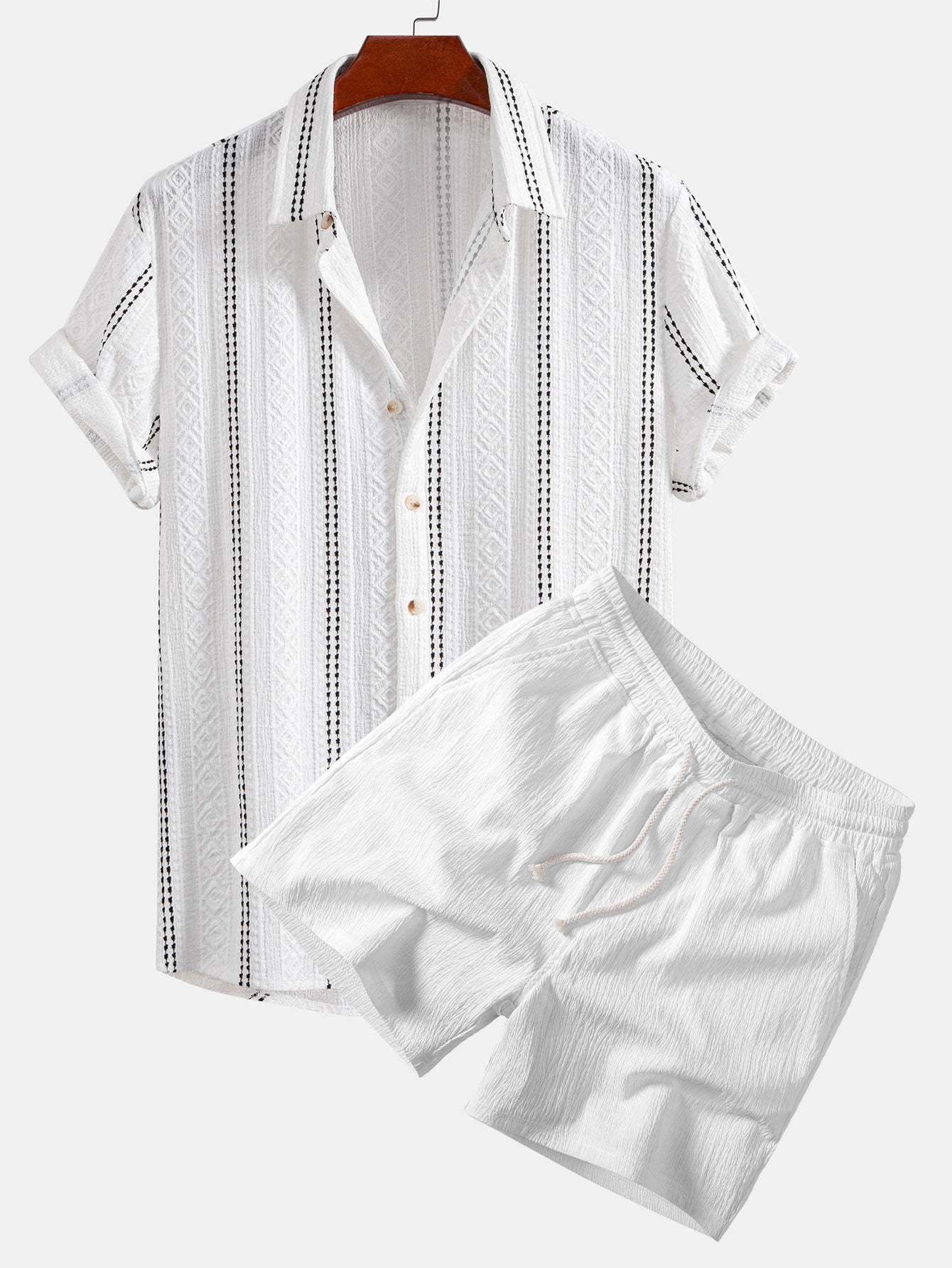 Setti: geometrinen jacquard-nappipaita ja kreppipintaiset shortsit