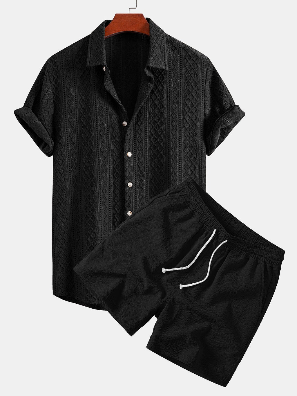 Setti: jacquard-nappipaita vinoneliökuviolla ja kreppipintaiset shortsit