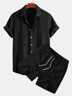 Setti: jacquard-nappipaita vinoneliökuviolla ja kreppipintaiset shortsit