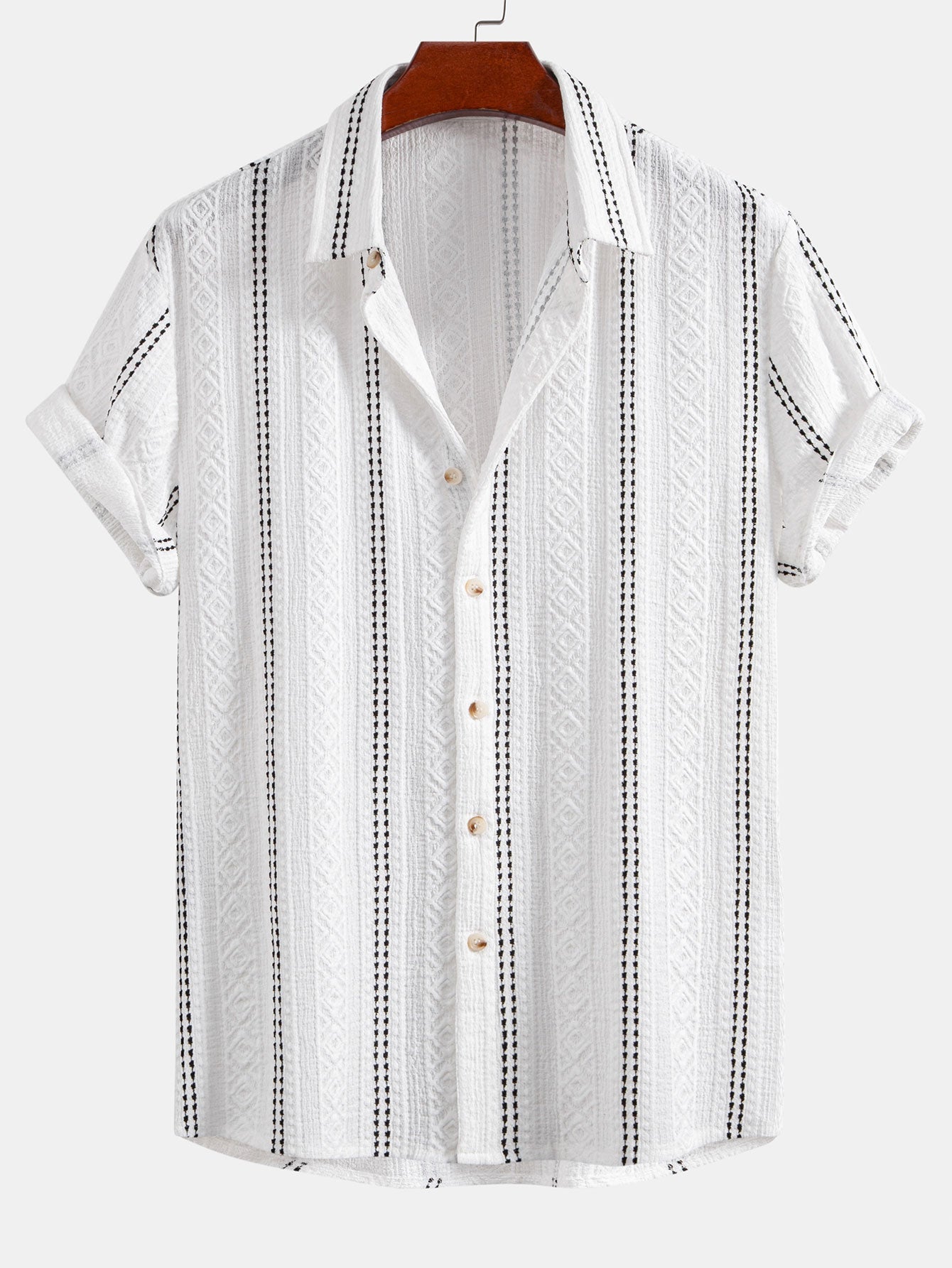 Setti: geometrinen jacquard-nappipaita ja kreppipintaiset shortsit