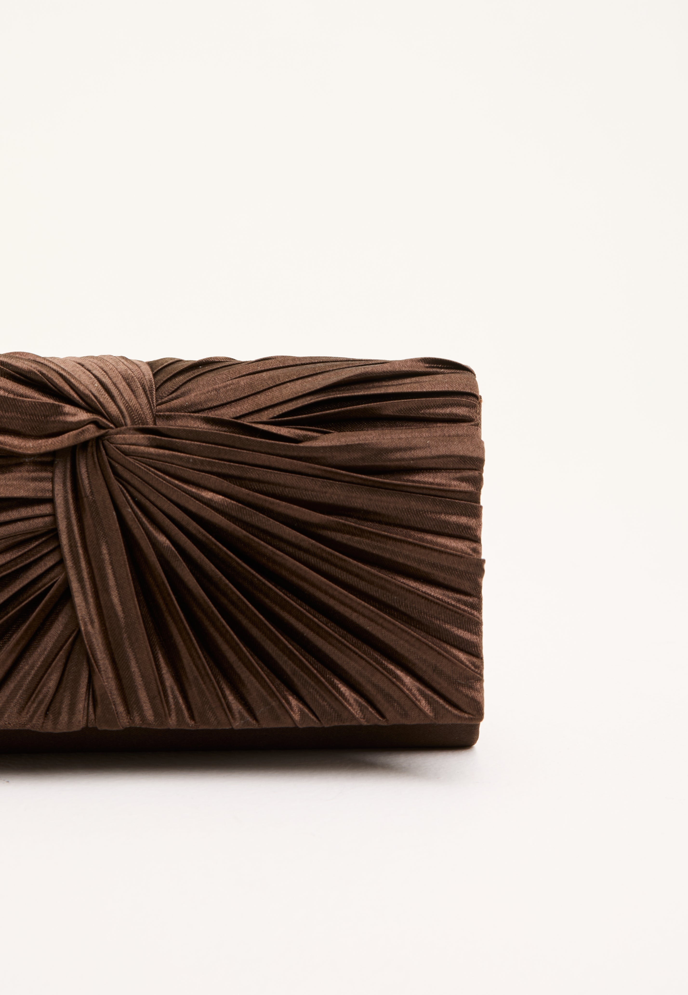 Satiininen clutch-laukku