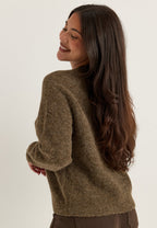 Ruskea neulecardigan