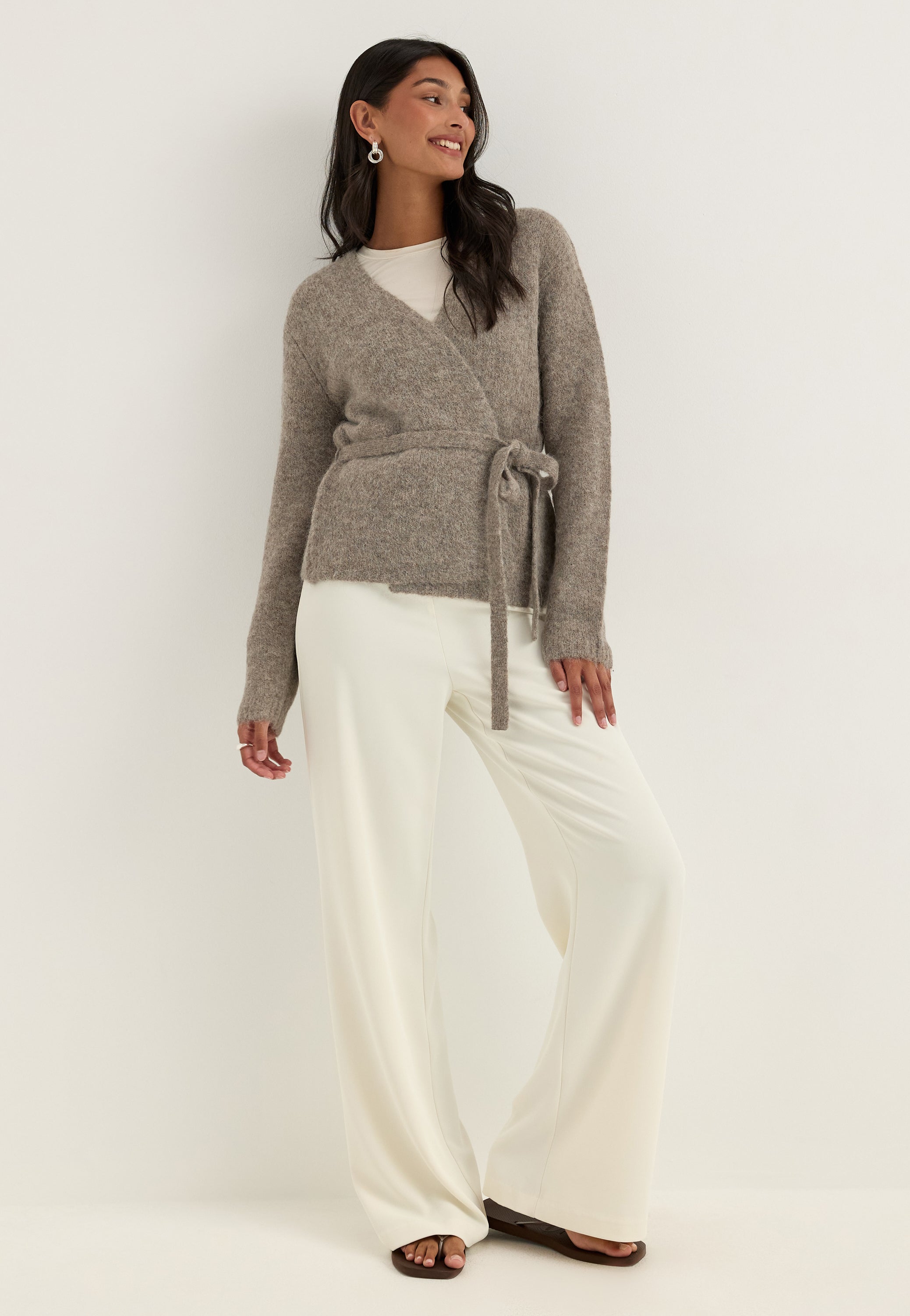 Beige neulecardigan