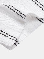 Setti: geometrinen jacquard-nappipaita ja kreppipintaiset shortsit