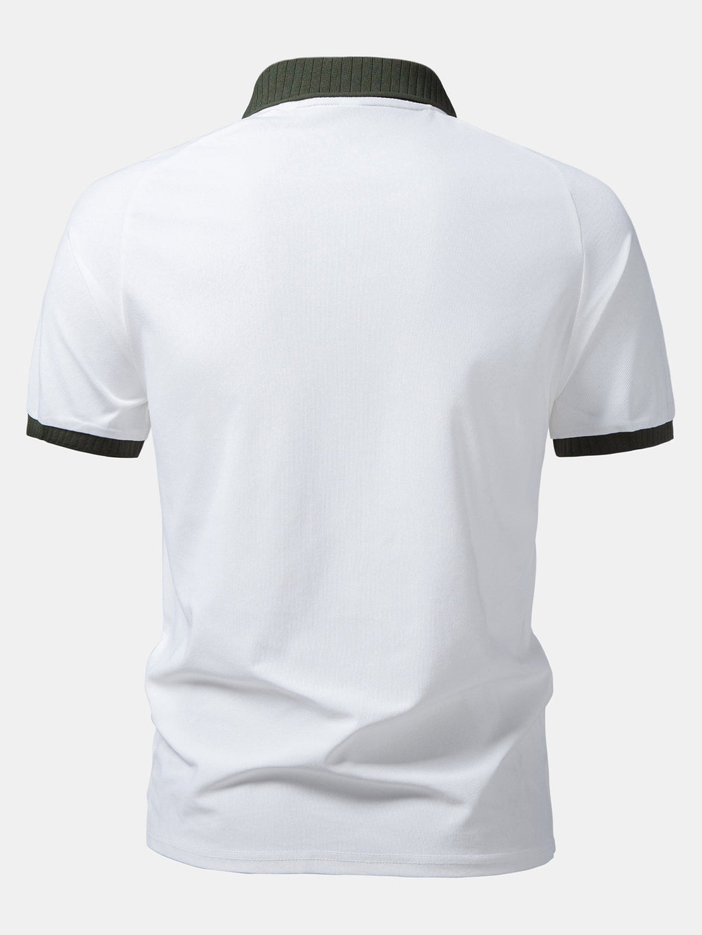 Pikeepaita kontrastisilla raglan-hihoilla