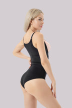 Vartaloa muotoileva bodypuku