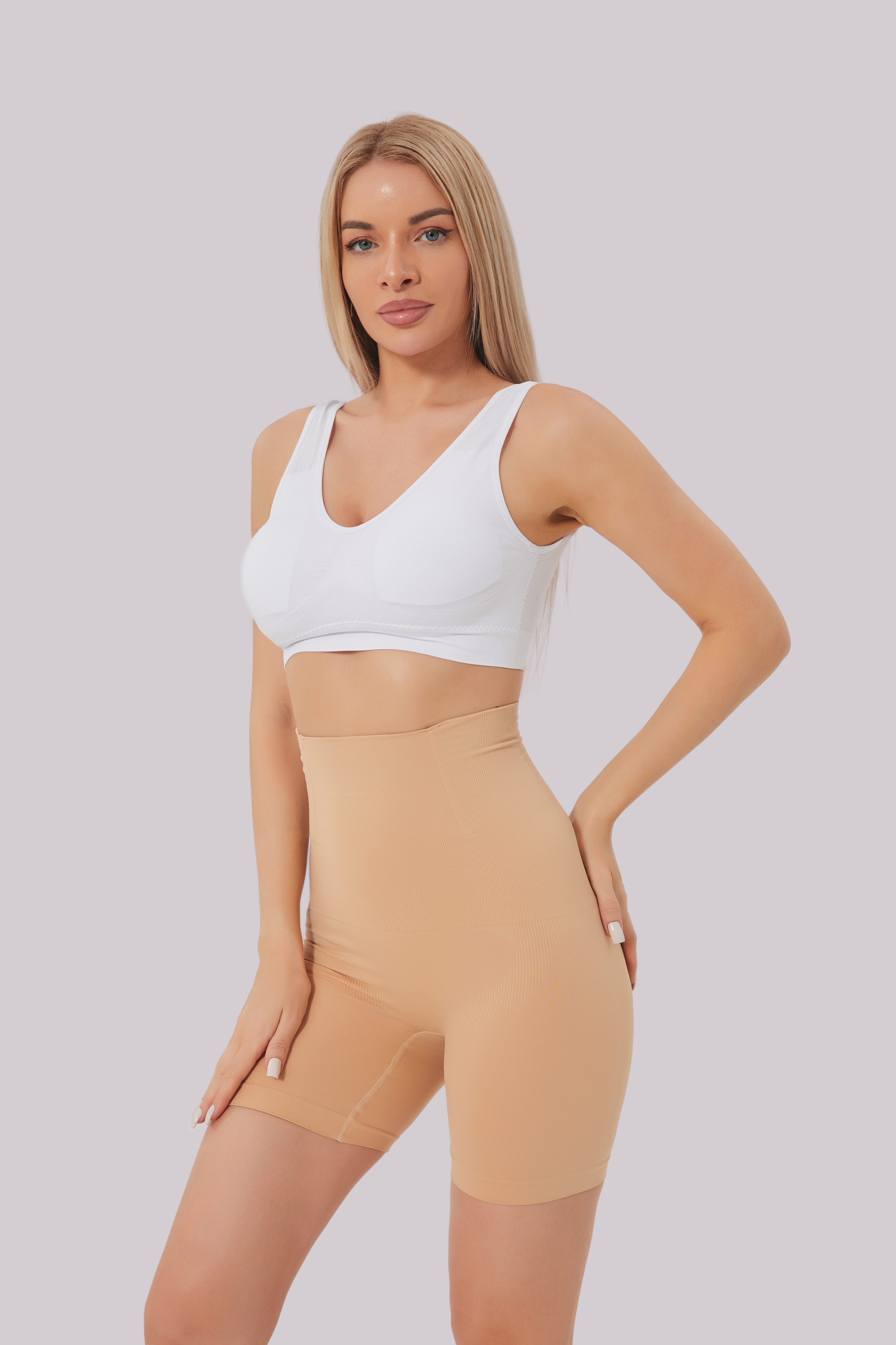 Korkeavyötäröiset shaper-shortsit (Amelie)