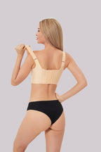 Mukavat muotoilurintaliivit