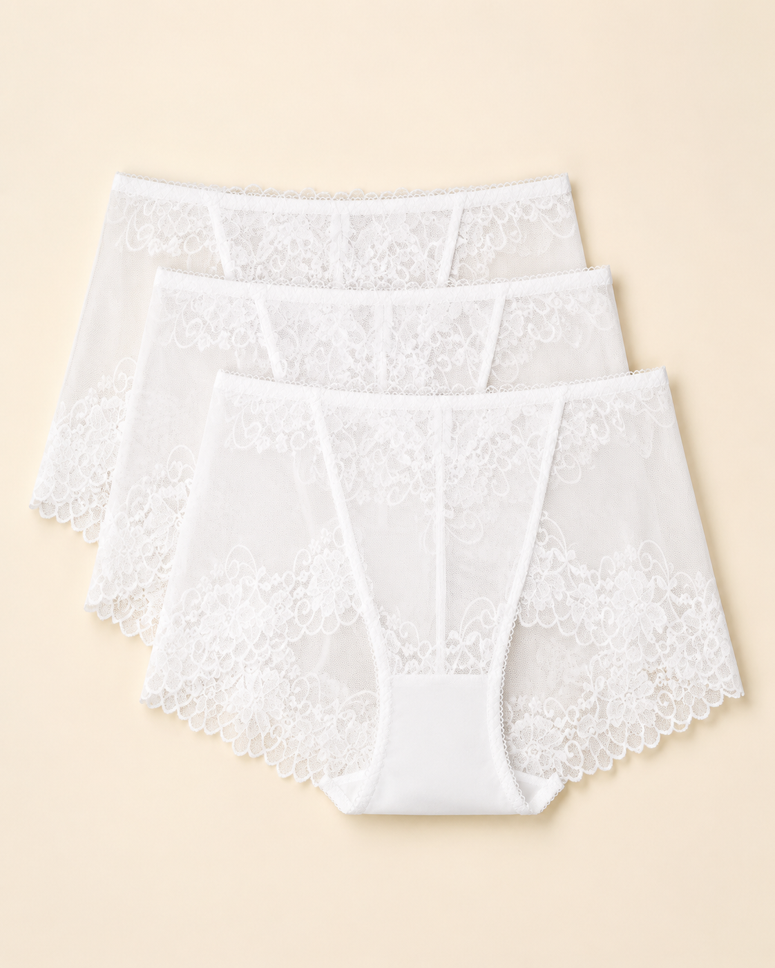 Conjunto de três cuecas boxer de renda brancas