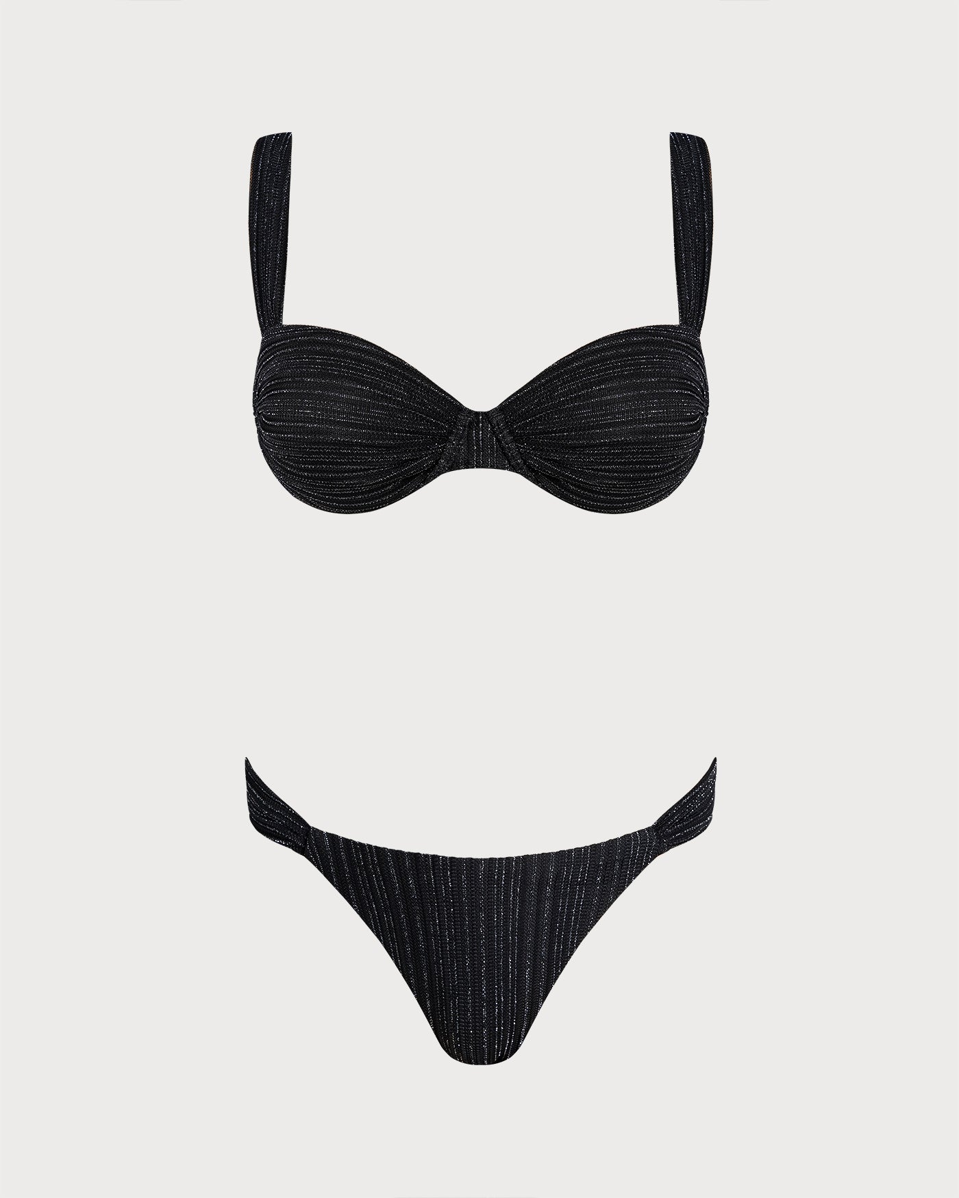Paljettibikinit tuellisilla kupeilla, musta